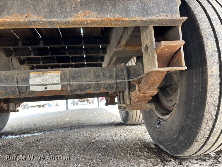image for item DT0136 2013 Kaufman Paver Del equipment trailer