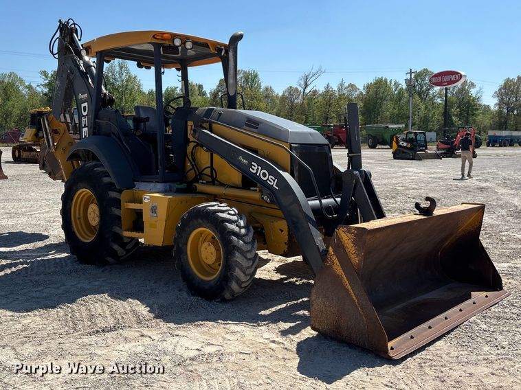 image for item DT0178 2018 John Deere 310SL backhoe