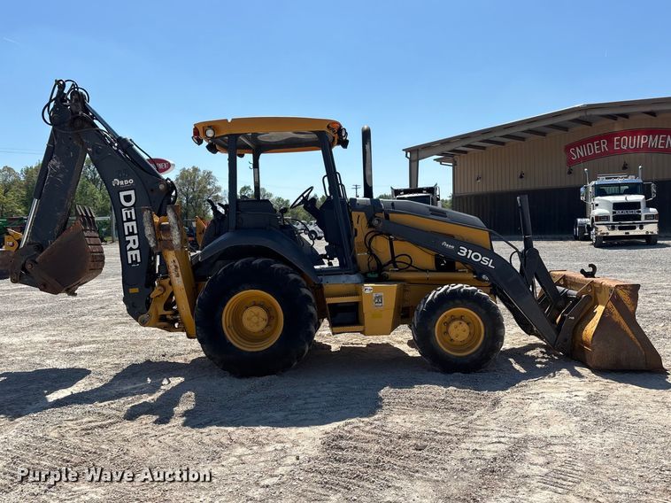 image for item DT0178 2018 John Deere 310SL backhoe