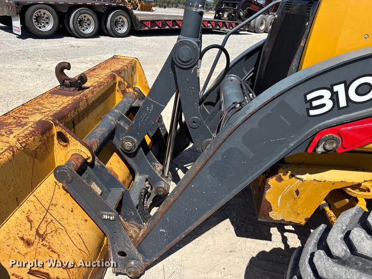 image for item DT0178 2018 John Deere 310SL backhoe