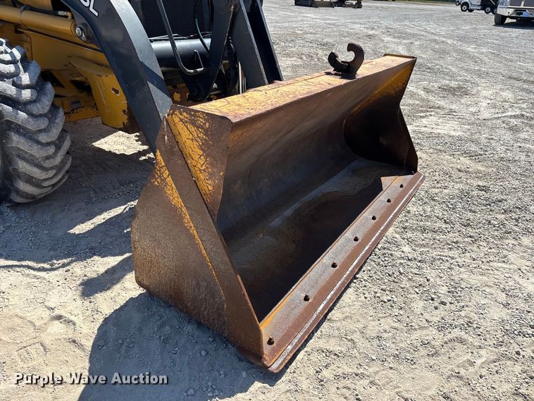 image for item DT0178 2018 John Deere 310SL backhoe