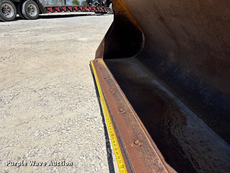 image for item DT0178 2018 John Deere 310SL backhoe