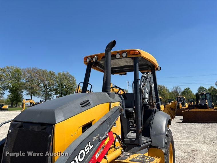 image for item DT0178 2018 John Deere 310SL backhoe
