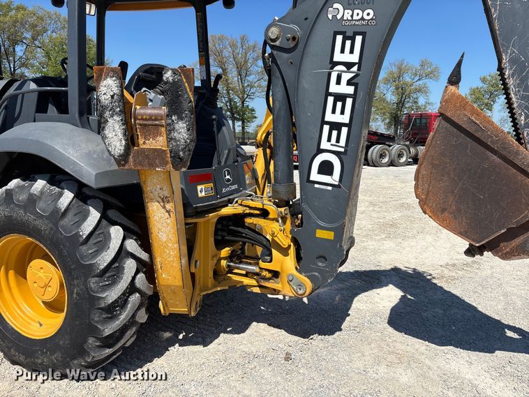 image for item DT0178 2018 John Deere 310SL backhoe