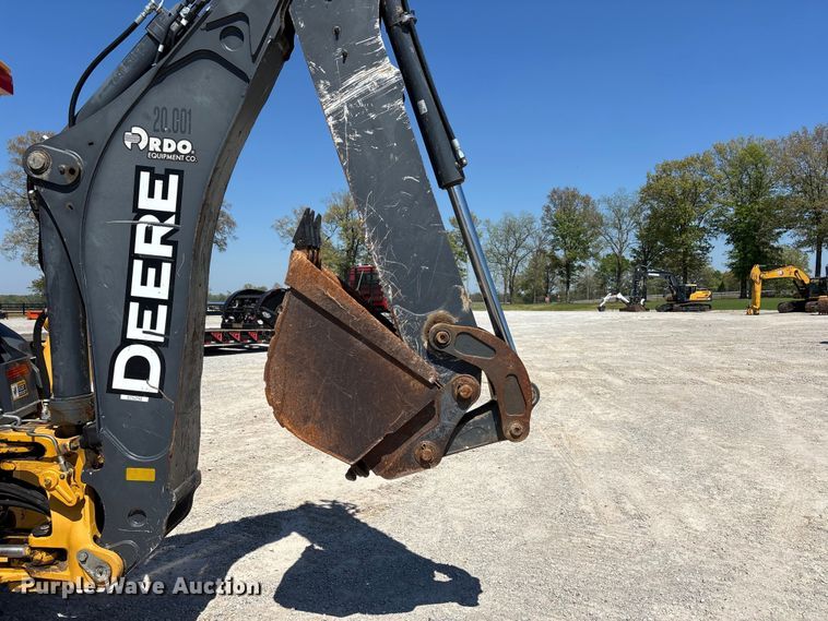 image for item DT0178 2018 John Deere 310SL backhoe