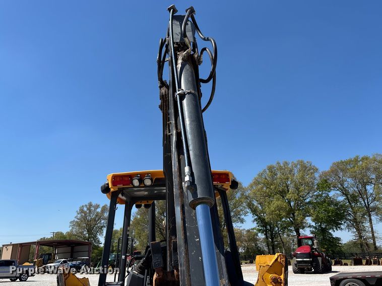 image for item DT0178 2018 John Deere 310SL backhoe