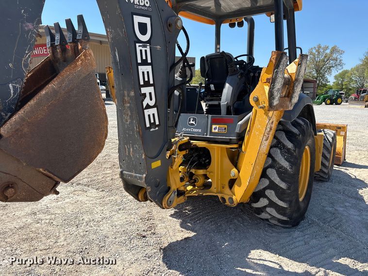 image for item DT0178 2018 John Deere 310SL backhoe