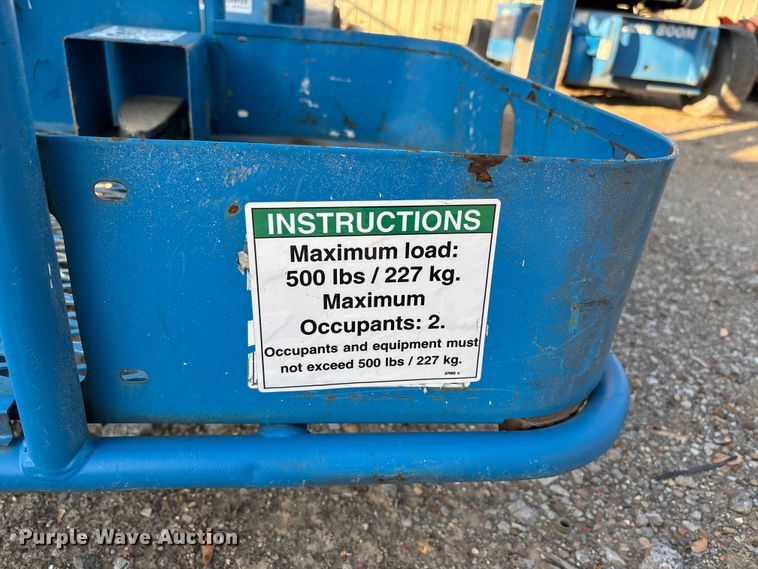 image for item DT0181 2013 Genie Z-40/23N boom lift