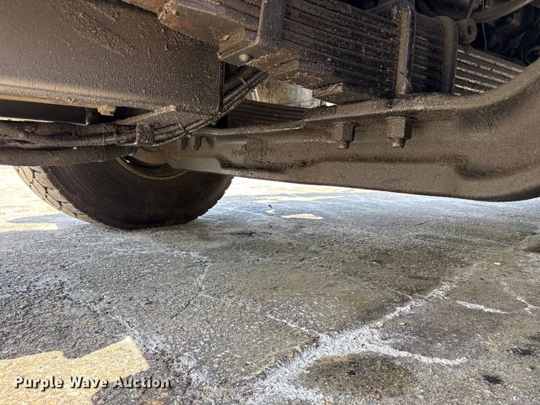 image for item DT2881 2004 Sterling LT7500 vacuum truck