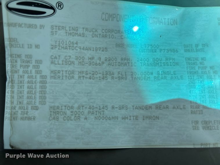 image for item DT2881 2004 Sterling LT7500 vacuum truck