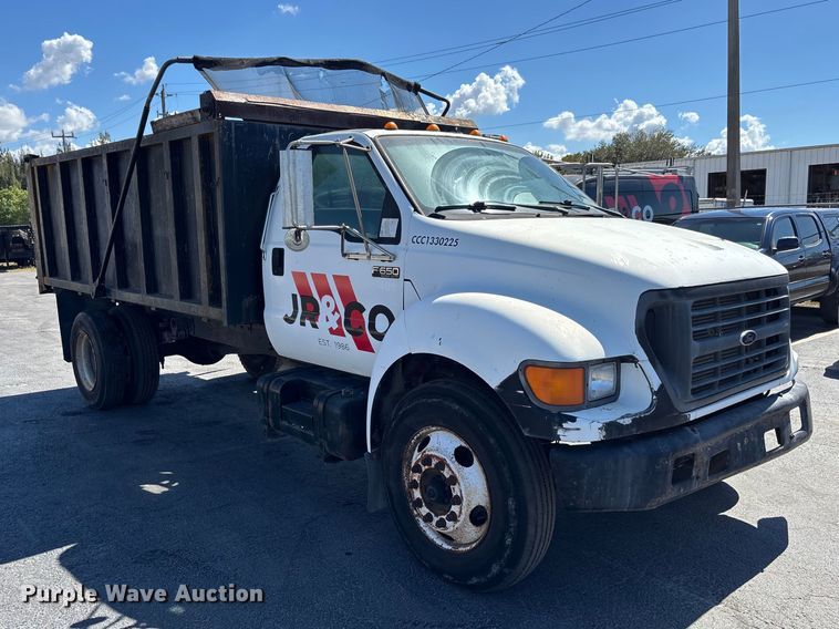 image for item DU0402 2000 Ford F650 dump truck
