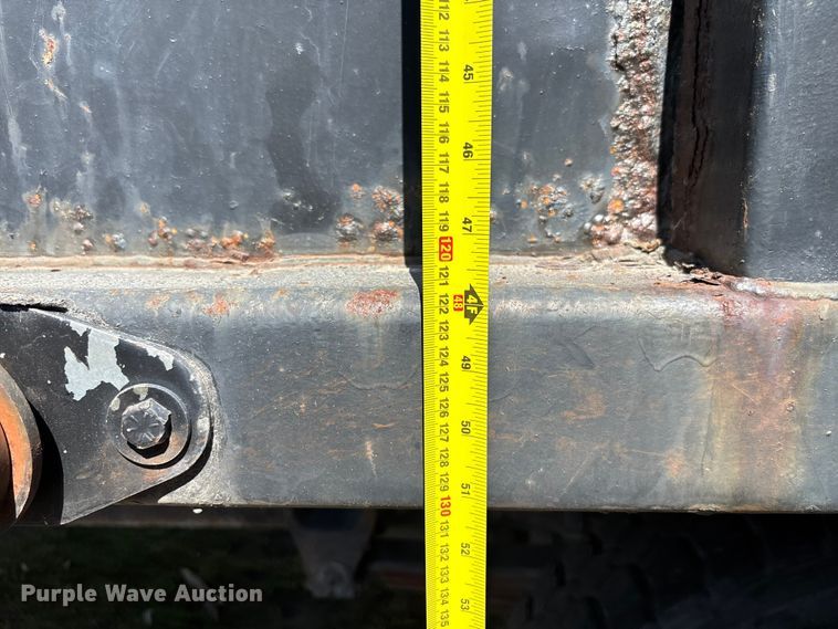 image for item DU0402 2000 Ford F650 dump truck