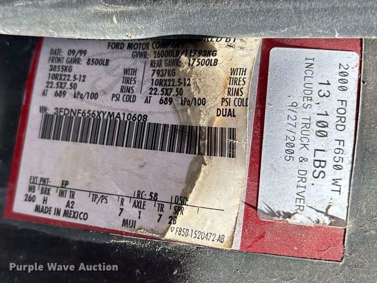 image for item DU0402 2000 Ford F650 dump truck