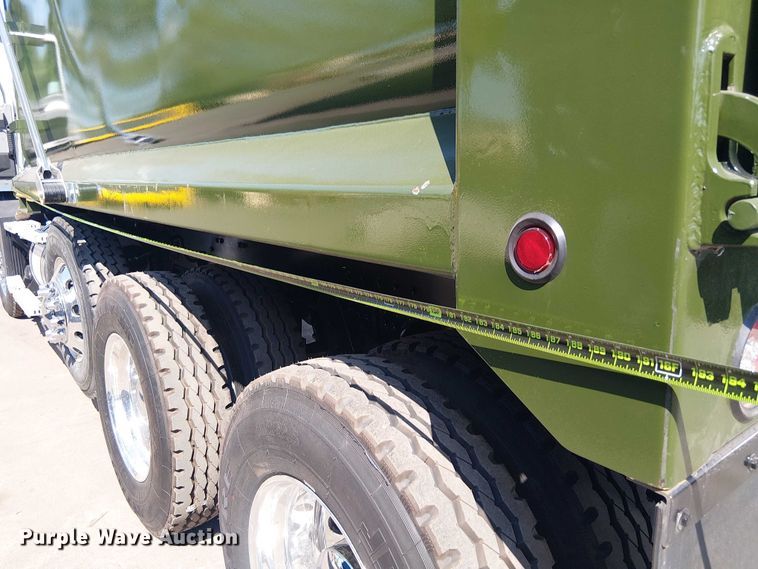 image for item DU0446 2020 Mack Anthem dump truck