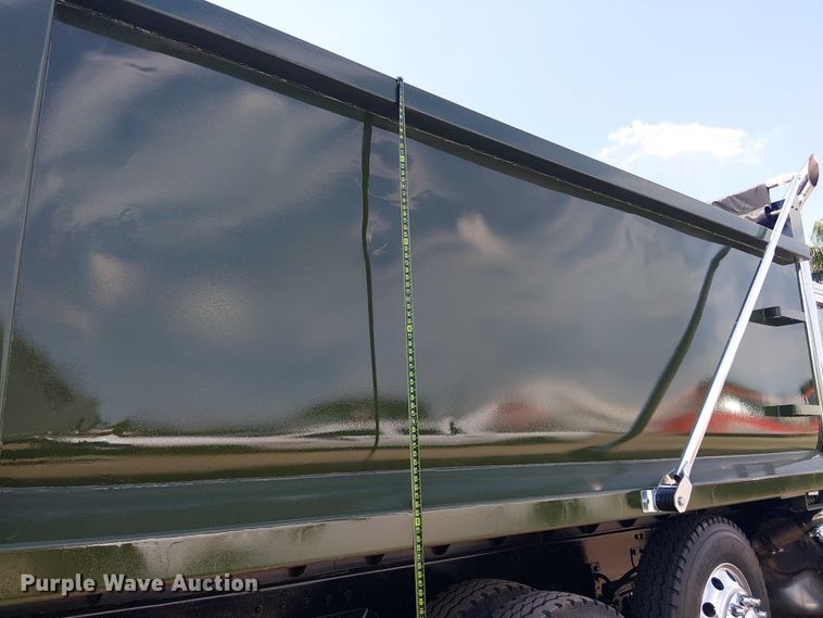 image for item DU0446 2020 Mack Anthem dump truck