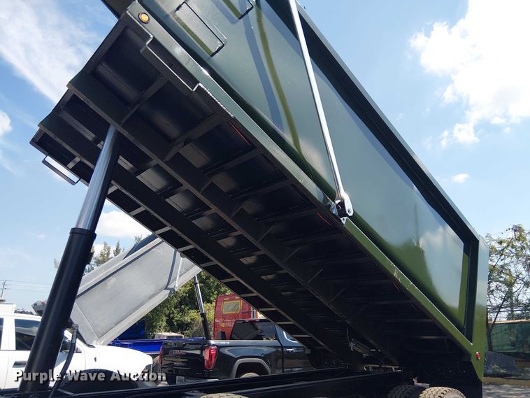 image for item DU0446 2020 Mack Anthem dump truck