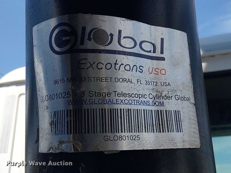 image for item DU0446 2020 Mack Anthem dump truck