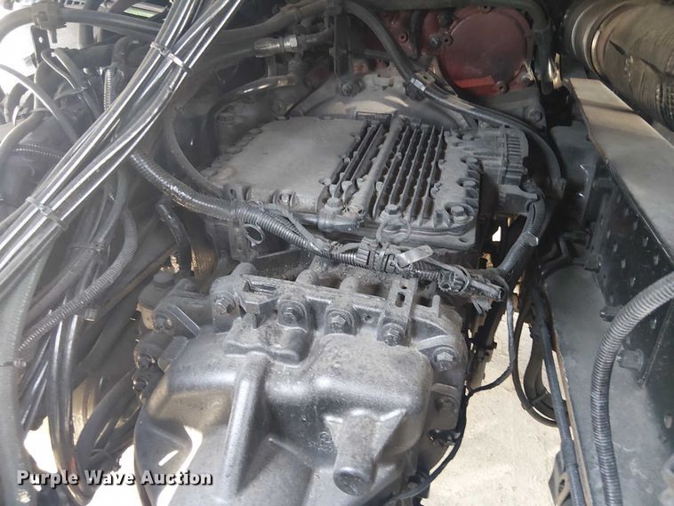 image for item DU0446 2020 Mack Anthem dump truck