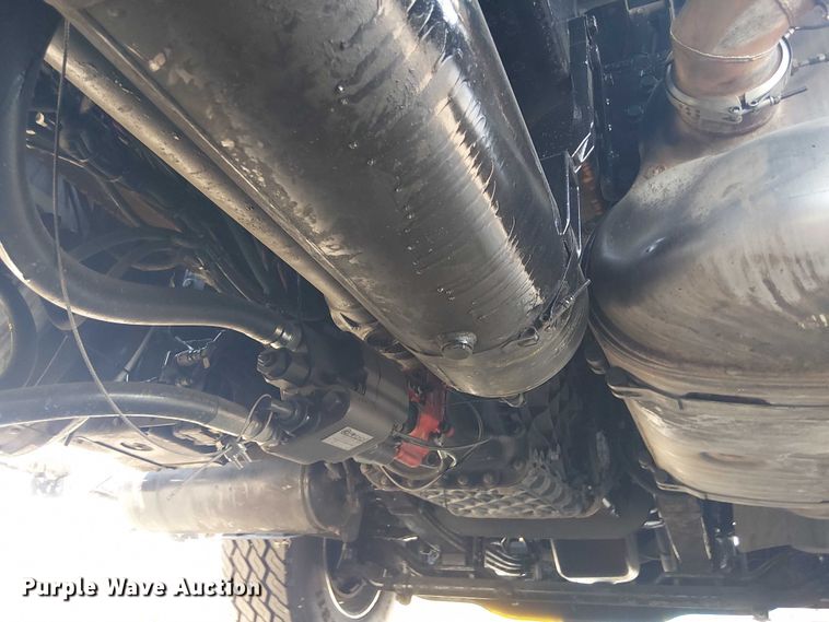 image for item DU0446 2020 Mack Anthem dump truck