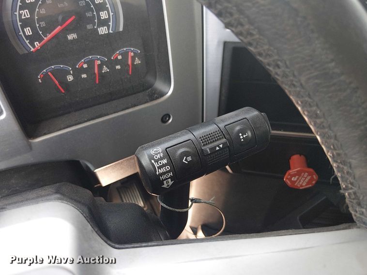 image for item DU0446 2020 Mack Anthem dump truck