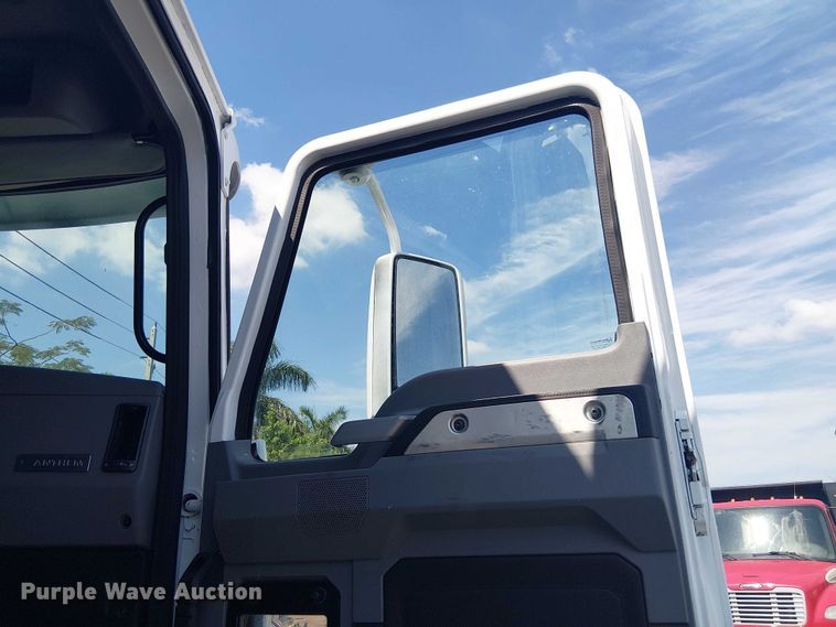 image for item DU0446 2020 Mack Anthem dump truck