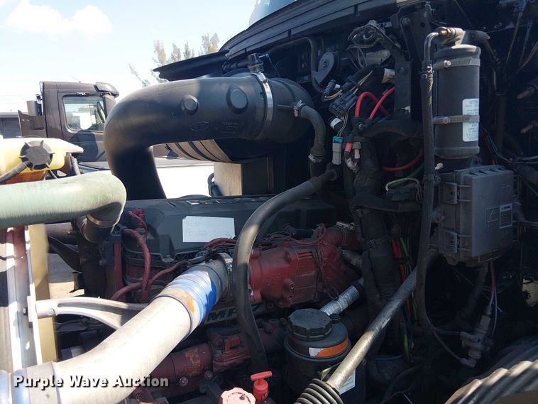 image for item DU0446 2020 Mack Anthem dump truck