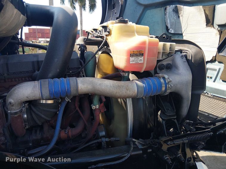 image for item DU0446 2020 Mack Anthem dump truck