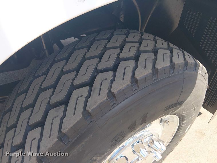 image for item DU0446 2020 Mack Anthem dump truck