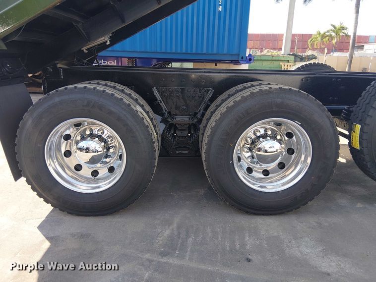 image for item DU0446 2020 Mack Anthem dump truck