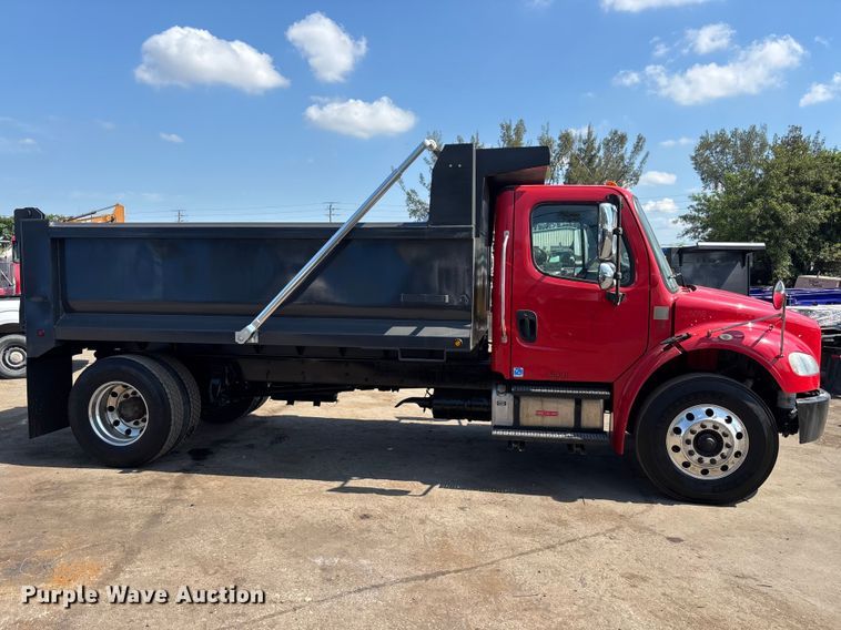 image for item DU0447 2019 Freightliner M2 106 dump truck