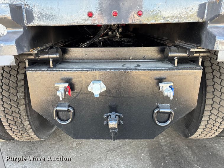 image for item DU0447 2019 Freightliner M2 106 dump truck