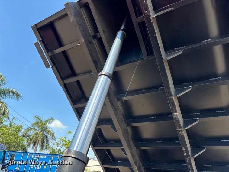 image for item DU0447 2019 Freightliner M2 106 dump truck