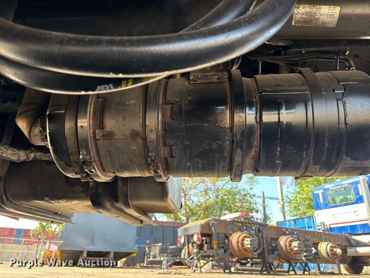 image for item DU0447 2019 Freightliner M2 106 dump truck