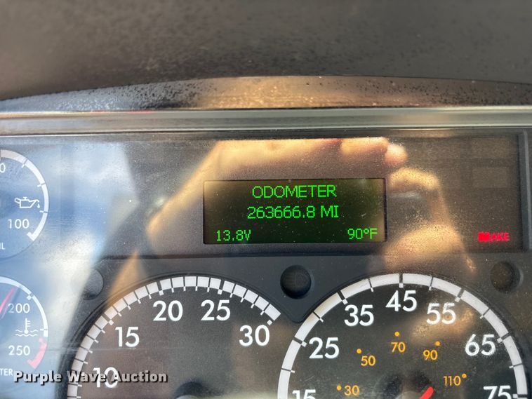 image for item DU0447 2019 Freightliner M2 106 dump truck