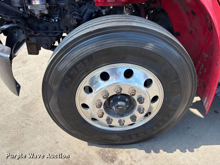 image for item DU0447 2019 Freightliner M2 106 dump truck