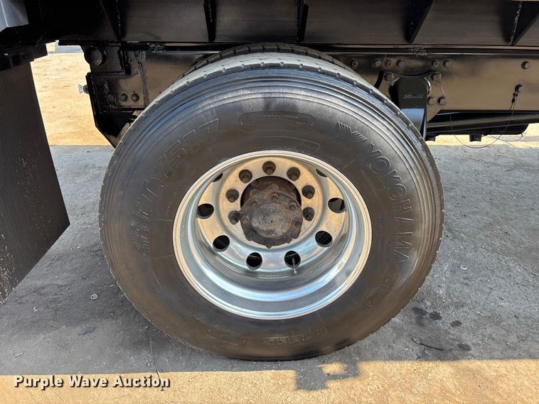 image for item DU0447 2019 Freightliner M2 106 dump truck