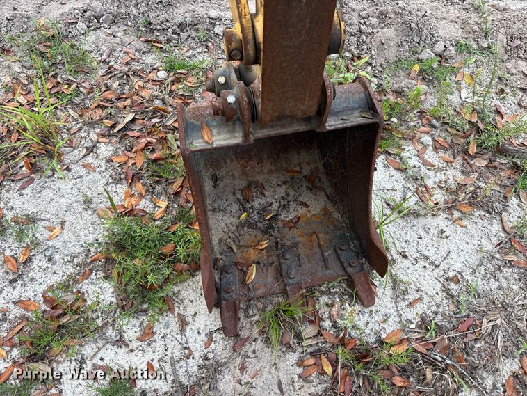 image for item DU0460 2019 Caterpillar 301.7 CR mini excavator