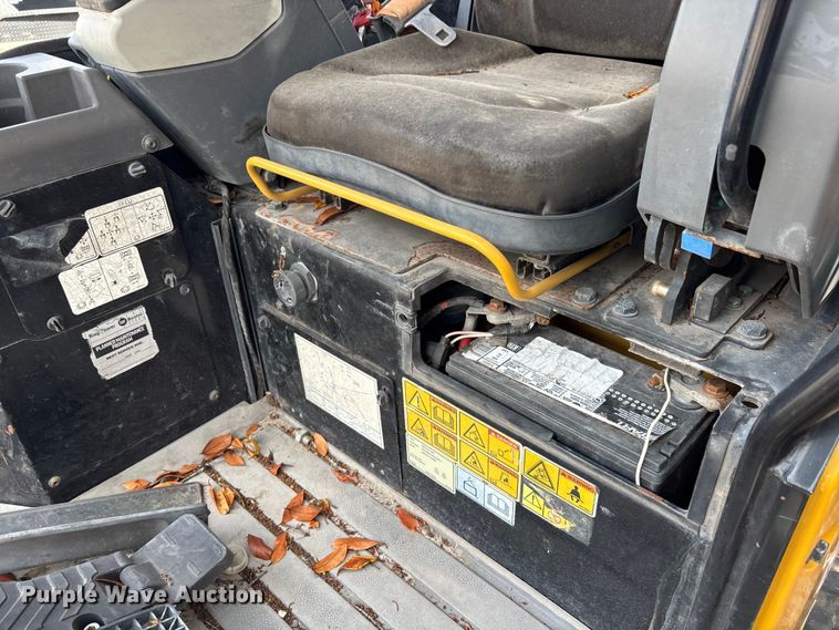 image for item DU0460 2019 Caterpillar 301.7 CR mini excavator