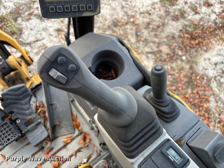 image for item DU0460 2019 Caterpillar 301.7 CR mini excavator