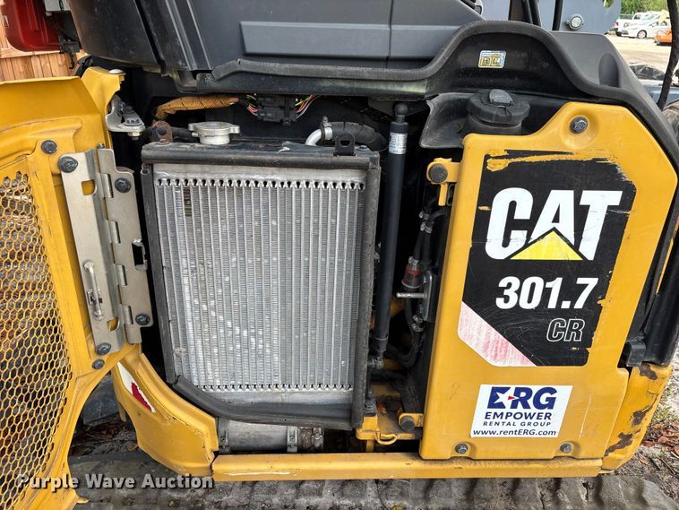 image for item DU0460 2019 Caterpillar 301.7 CR mini excavator