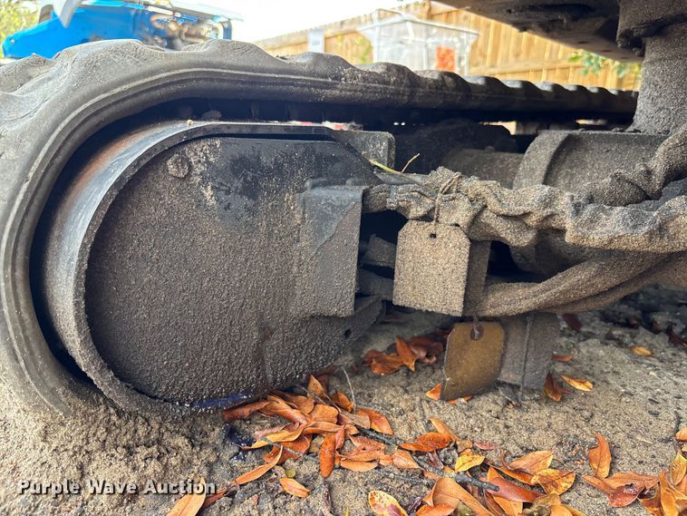 image for item DU0460 2019 Caterpillar 301.7 CR mini excavator