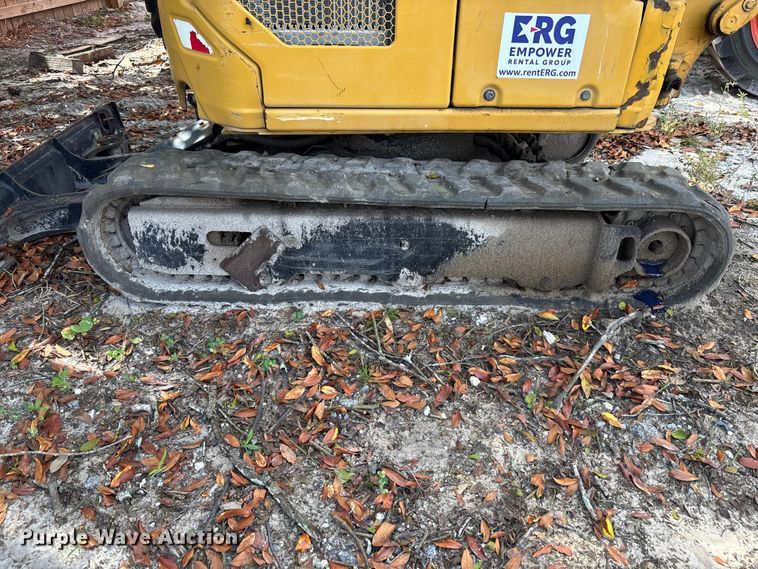 image for item DU0460 2019 Caterpillar 301.7 CR mini excavator