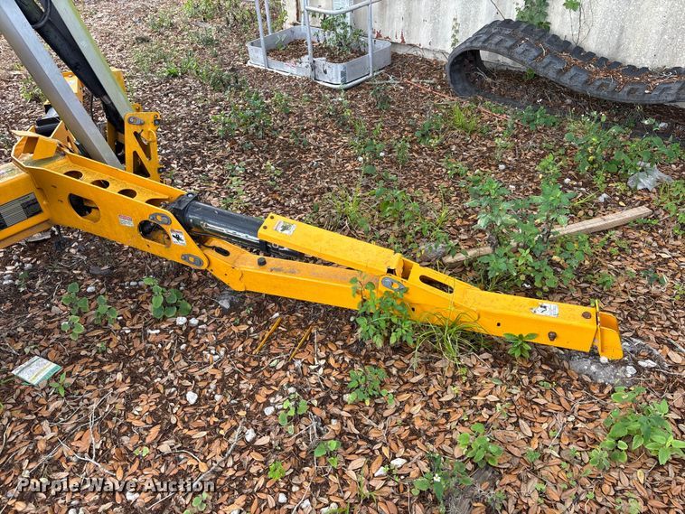 image for item DU0461 2022 Haulotte 5533A boom lift