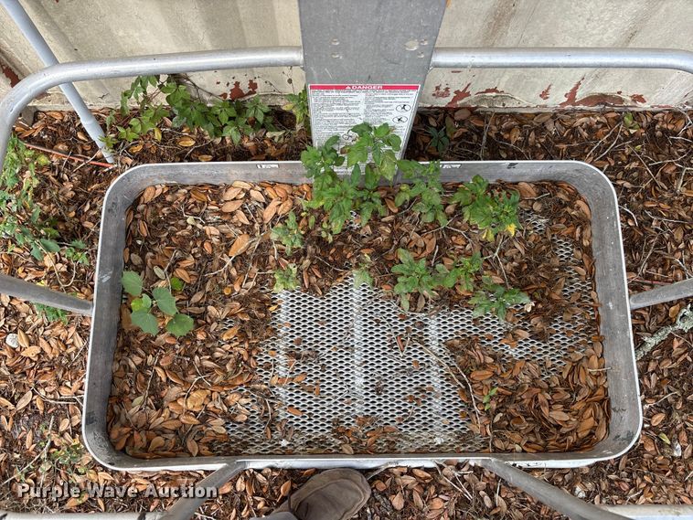 image for item DU0461 2022 Haulotte 5533A boom lift