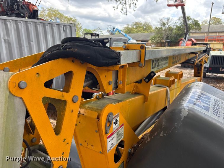 image for item DU0461 2022 Haulotte 5533A boom lift