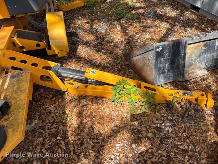 image for item DU0461 2022 Haulotte 5533A boom lift