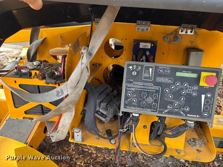 image for item DU0461 2022 Haulotte 5533A boom lift