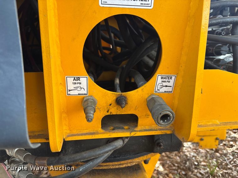 image for item DU0461 2022 Haulotte 5533A boom lift