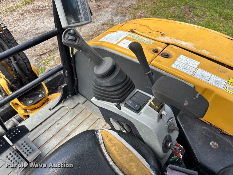 image for item DU0463 2019 Caterpillar 303.5E2 CR mini excavator