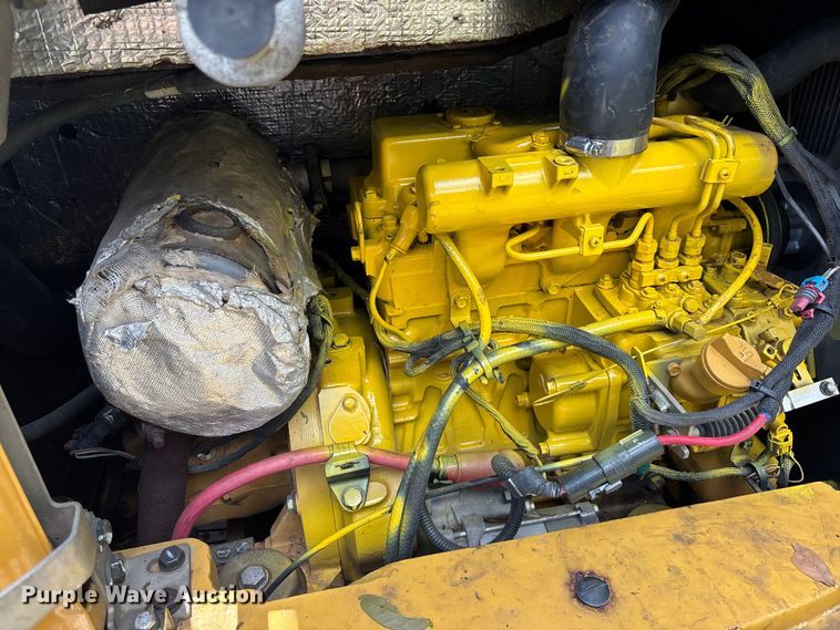 image for item DU0463 2019 Caterpillar 303.5E2 CR mini excavator